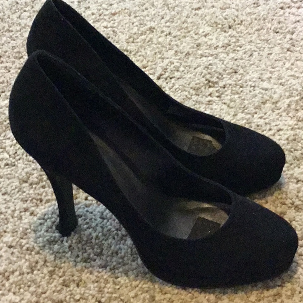 Black Suede Platform Pump - image 2